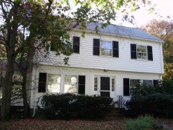 11 Marshfield Rd, Newton, MA 02459 exterior