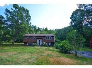 74 Lane Rd, Raymond, NH 03077 exterior