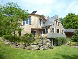 705 Ross Hl, Huntington, VT 05462 exterior