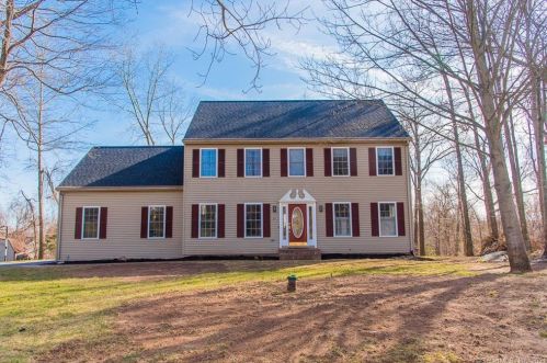 30 Charter Oak Dr, Cheshire, CT 06410 exterior