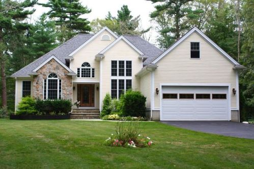 10 Andys Ct, Acushnet, MA 02743 exterior