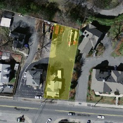 1129 Beacon St, Newton, MA 02461 aerial view