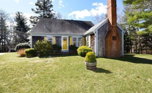 13 Brewster Rd, Kingston, MA 02364 exterior