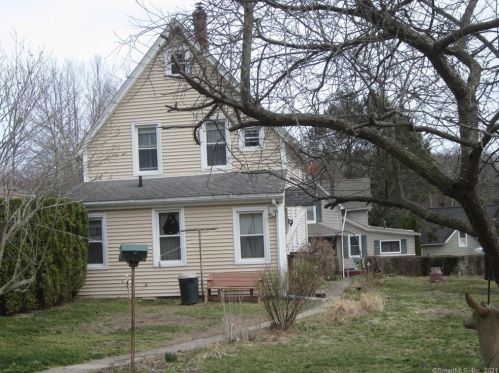 67 Scott St, Norwich, CT 06360 exterior