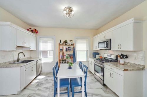 48 Wordsworth St, Roxbury Xing, MA 02128 exterior
