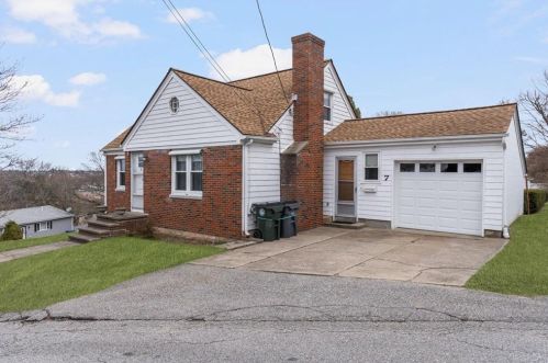7 Mott St, Providence, RI 02909 exterior