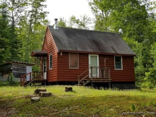 140 Valley Rd, Dixfield, ME 04224 exterior