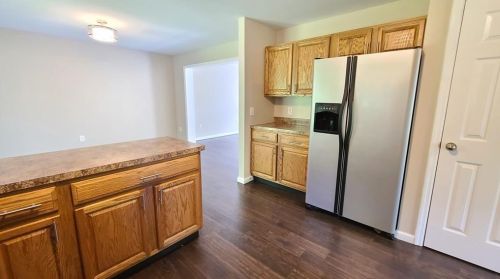 23 Bailey Pond Rd, West-Greenwich, RI 02817 exterior
