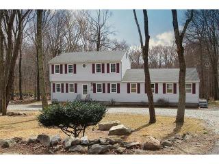 80 Reservoir Rd, Colchester, CT 06415 exterior