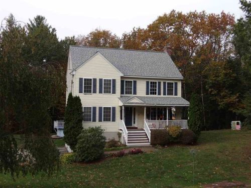 20 David Ln, Sandown, NH 03873 exterior