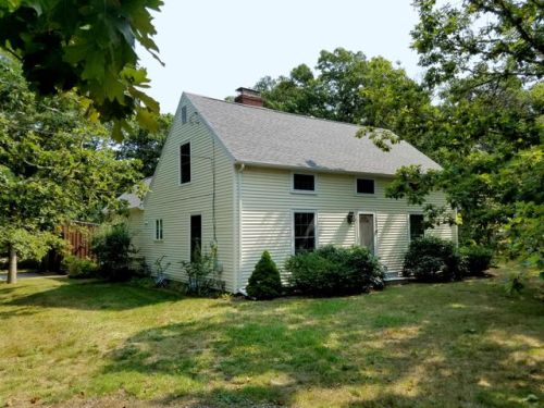 220 Aquinnah Rd, Eastham, MA 02642 exterior