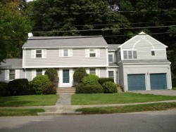 115 Annawan Rd, Newton, MA 02468 exterior
