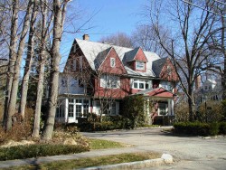 273 Otis St, Newton, MA 02465 exterior