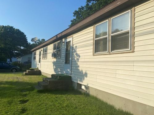 191 Almira Rd, Springfield, MA 01119 exterior