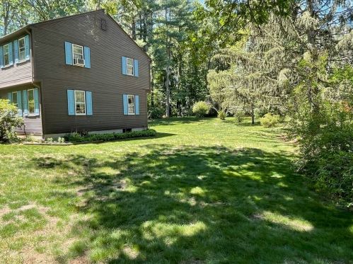 1085 Stony Hill Rd, Wilbraham, MA 01095 exterior