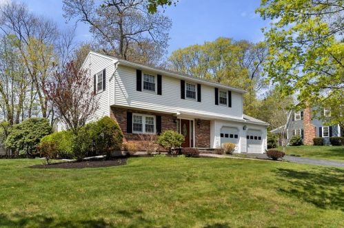 18 Neal Rd, Danvers, MA 01923 exterior