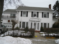 25 Llewellyn Rd, Newton, MA 02465 exterior