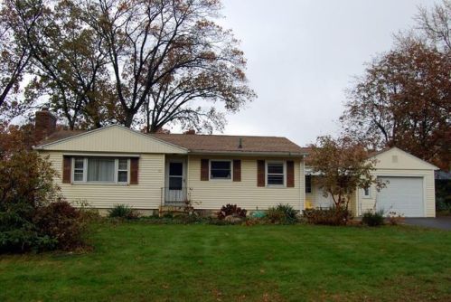 92 Champagne Ave, Chicopee, MA 01013 exterior