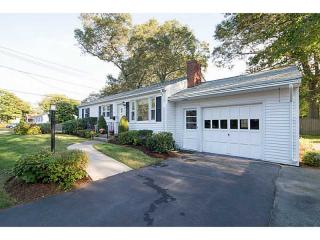 28 Legion Way, East Providence, RI 02915 exterior