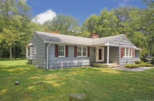 81 Coley Rd, Wilton, CT 06897 exterior