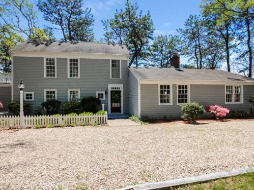 45 Amy Brown Rd, Mashpee, MA 02649 exterior