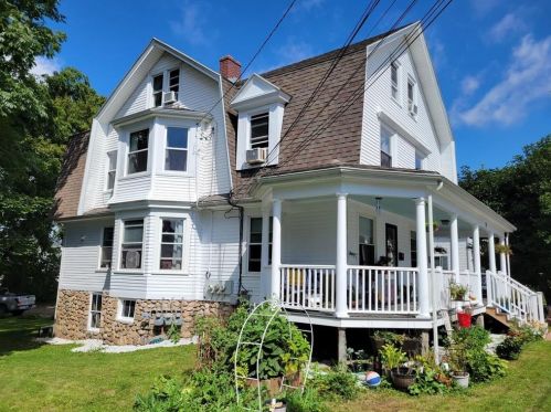 11 George St, Westerly, RI 02891 exterior