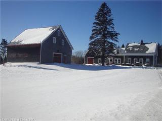 55 Erskine Rd, Windsor, ME 04363 exterior
