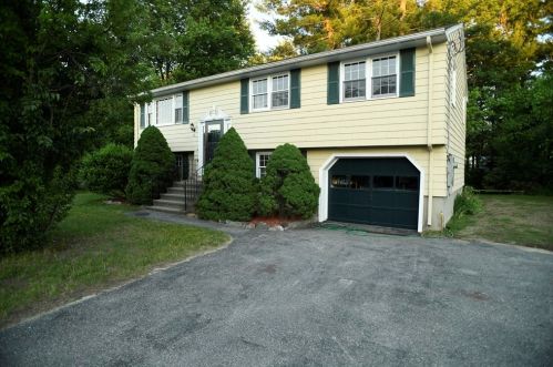 17 Kazimer Dr, Billerica, MA 01821 exterior