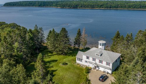 112 Rocky Point Rd, Stockton Springs, ME 04981 exterior