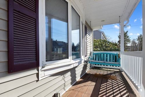 2 Woods Ave, Worcester, MA 01606 exterior