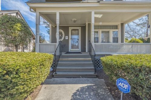 71 Park Ave, Longmeadow, MA 01106 exterior