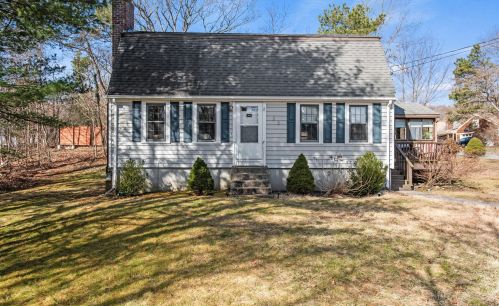 33 Flintlocke Dr, Plymouth, MA 02360 exterior