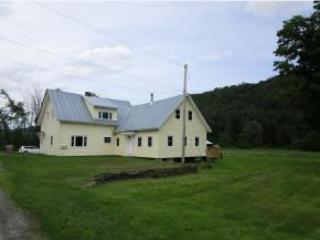 6406 Vt Route 14, Brookfield, VT 05036 exterior