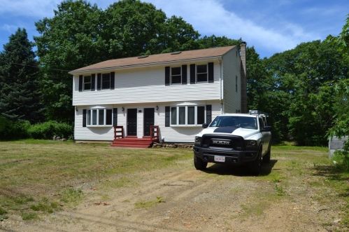 61 Monson Rd, Wales, MA 01081 exterior