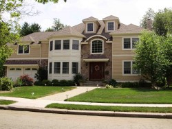 171 Old Farm Rd, Newton, MA 02459 exterior