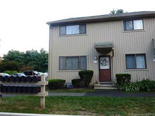 203 Shagbark Dr, Derby, CT 06418 exterior