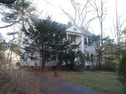 252 Waban Ave, Newton, MA 02468 exterior