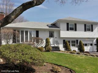11 Everett Rd, Cranston, RI 02920 exterior