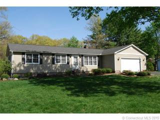 28 Wesleyan Rd, Glastonbury, CT 06033 exterior