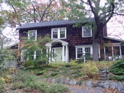 151 Ridge Ave, Newton, MA 02459 exterior