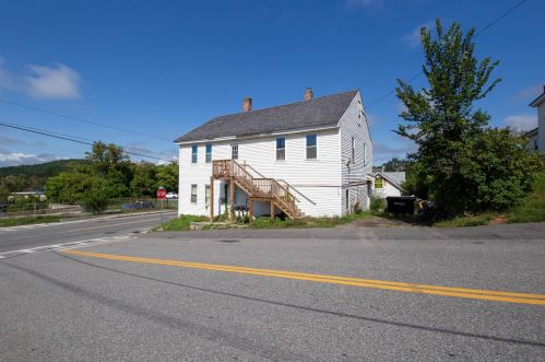 77 Central St, Unity, NH 03743 exterior