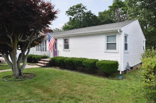 241 Rosner Ave, North Providence, RI 02904 exterior