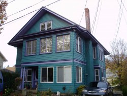12 Ricker Ter, Newton, MA 02458 exterior
