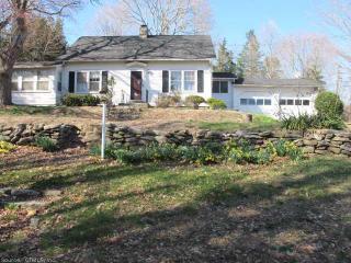 6 Nathans Ln, Madison, CT 06443 exterior