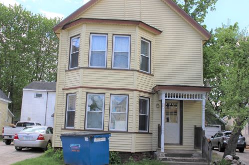 20 Court St, Newport, NH 03773 exterior