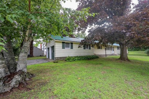 5 Poplar St, Franklin, NH 03235 exterior