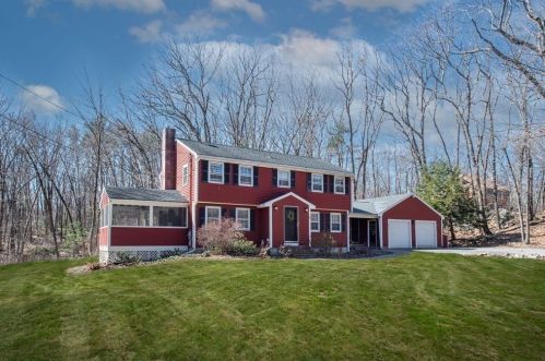 80 King George Dr, Boxford, MA 01921 exterior