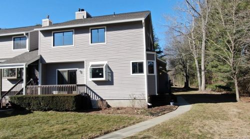 1809 Mill Pond Dr, Wapping, CT 06074 exterior