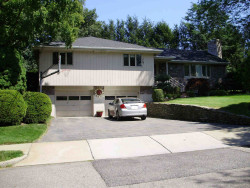 68 Sevland Rd, Newton, MA 02459 exterior