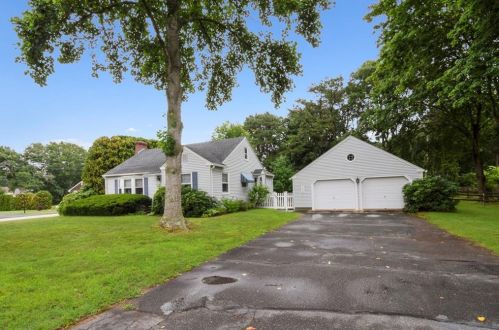 24 Langworthy Rd, Westerly, RI 02891 exterior